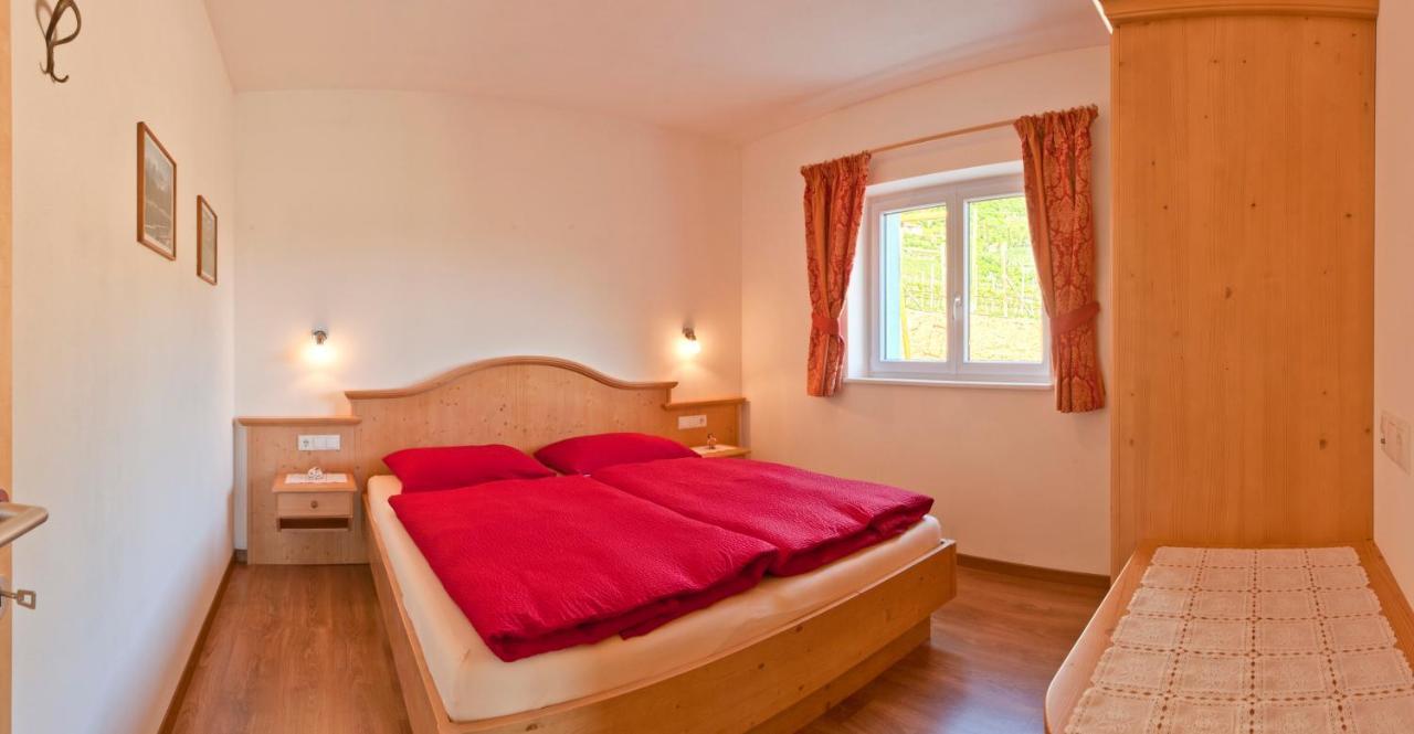 Unterstoan Hof Apartment Termeno Ngoại thất bức ảnh