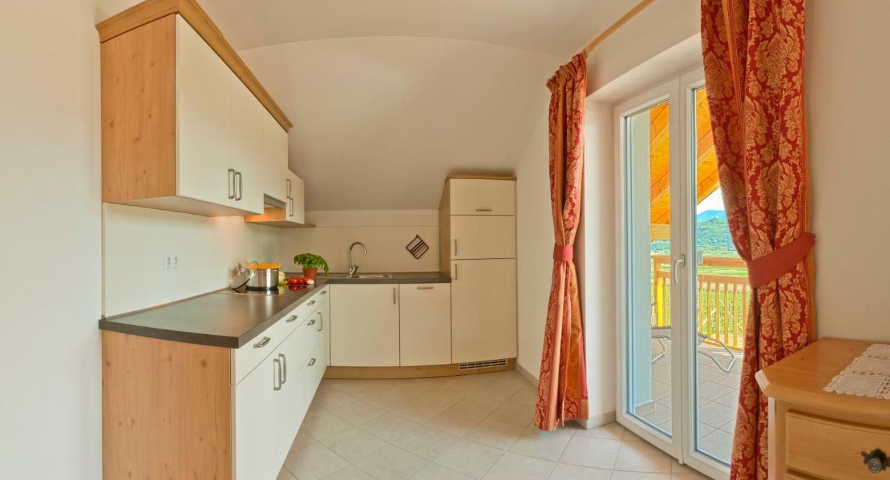 Unterstoan Hof Apartment Termeno Ngoại thất bức ảnh